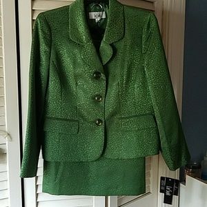 Le Suit skirt suit